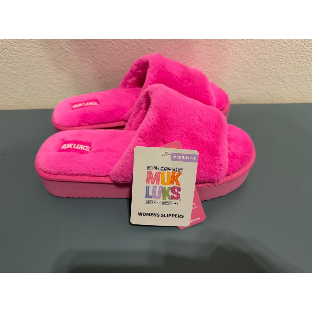 MUK LUKS Womens Pink Faux Fur Platform Slide Slippers Medium 7-8 NWT